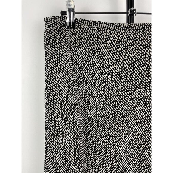 Ann Taylor Black Cream Speckled 100% Silk Flowy A-Line Skirt Size 10P - Picture 2 of 8